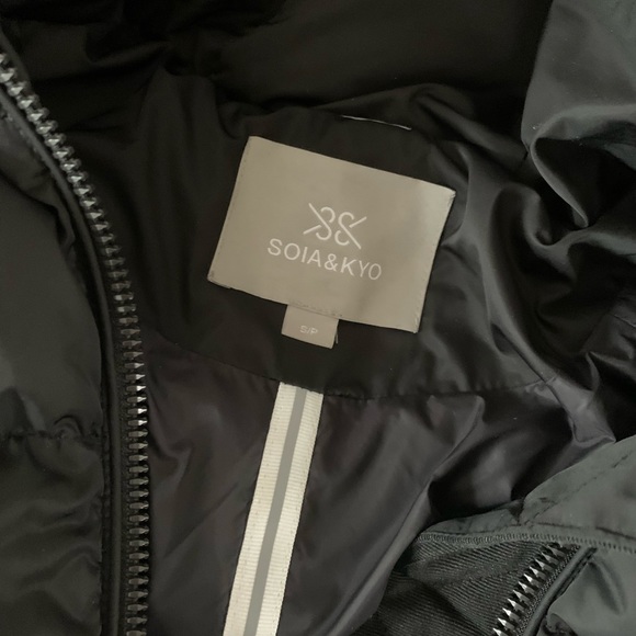 Jacket - Picture 3 of 5